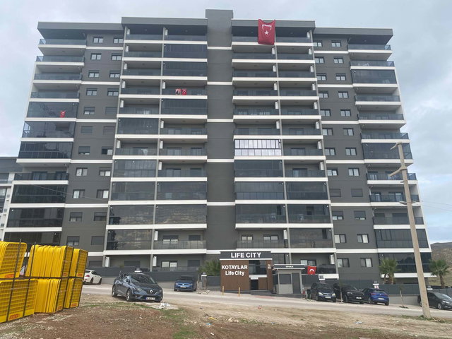 ULUKENT KENT 2 DE KOTAYLAR LİFE CİTY'DE SATILIK SIFIR 2+1 DAİRE
