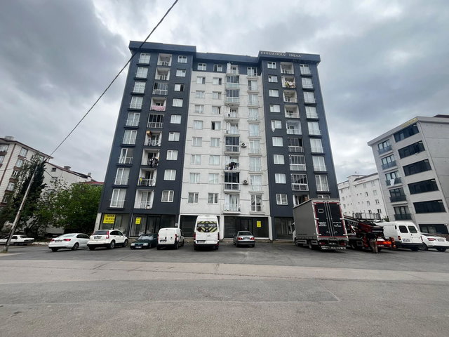 GÜLLÜBAĞLAR MAHALLESİ SATILIK 2+1 DAİRE