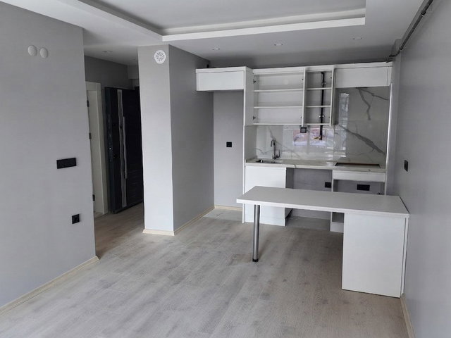 CUMHURİYET MAHALLESİ'NDE ANAYOLA CEPHE | SATILIK SIFIR 1+1 DAİRE