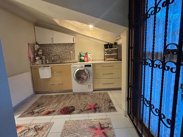BAYRAMPAŞA İSMETPAŞA’DA SATILIK 4+1 TERASLI DUBLEKS DAİRE