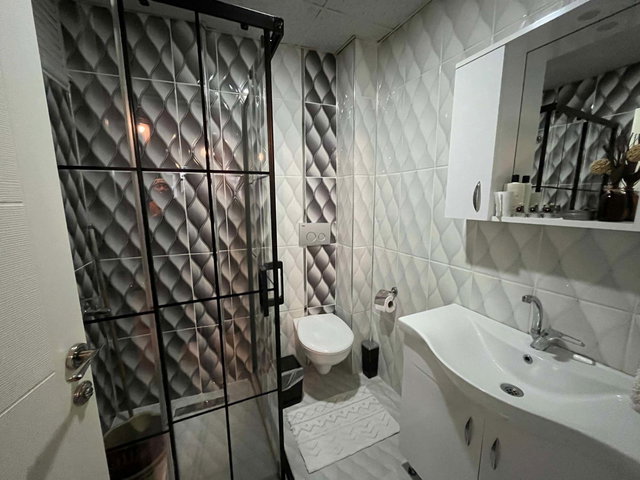 BİGA ÇARŞI MERKEZDE SATILIK 3+1 DUBLEKS, GENİŞ TERASLI FIRSAT DAİRE!
