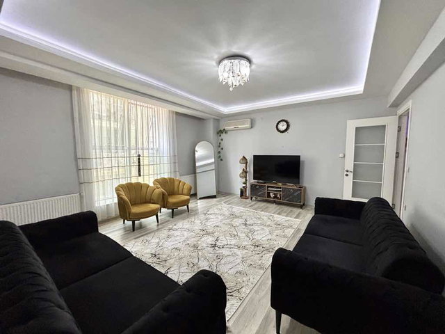 EZGİ EMEK’TEN FIRSAT SATILIK MERKEZİ LOKASYONDA KREDİYE UYGUN 3+1 DAİRE