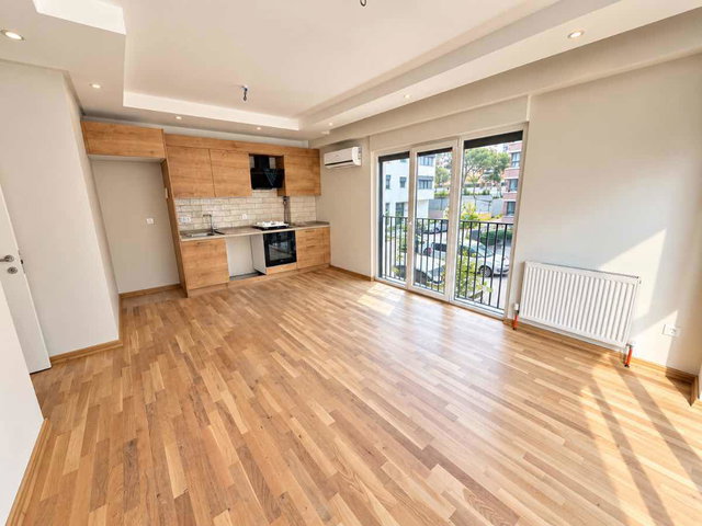 FENERYOLUN'DA CADDEYE 2. BİNA MODERN MİMARİ İLE YAPILMIŞ 60 M2 NET FIRSAT SATILIK  2+1 DAİRE