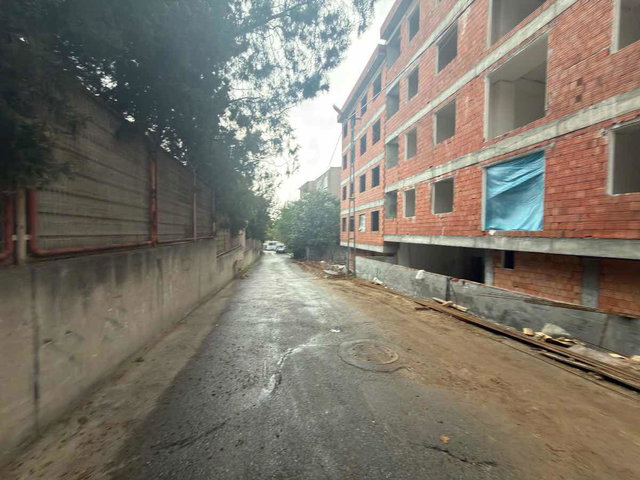 HALKALI ZEYNEBİYE'DE 2+1 SATILIK DAİRE