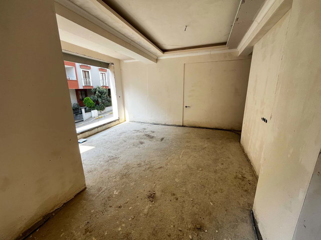 PENDİK AYDINLI YOLU CADDESİNDE SATILIK 3+1 DAİRE