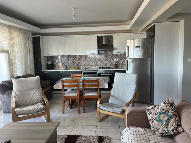 KARABURUN İSKELE’DE EŞYALI 2+1 FULL DENİZ MANZARASINA SAHİP KİRALIK DAİRE |