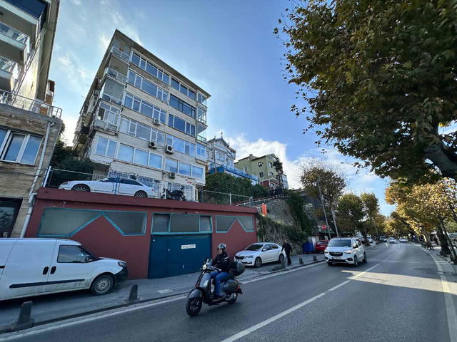 ÜSKÜDAR PAŞALİMANI CADDESİ 3+1 120M2 SATILIK DENİZ MANZARALI GİRİŞ KAT DAİRE