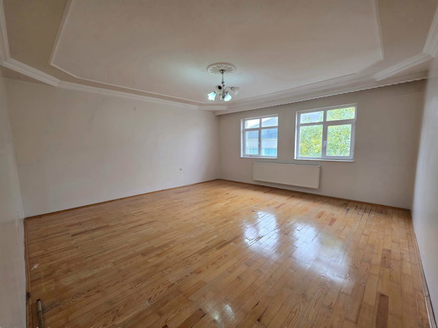 REMAX İLKE'DEN ŞÜKRÜPAŞA'DA 3+1 KİRALIK DAİRE