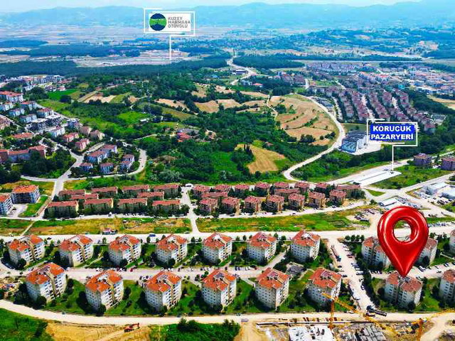 ADAPAZARI’NDA SİTE İÇİNDE 3+1 | 125 M² BRÜT | EN ÜST KAT (5/5) | BALKONLU