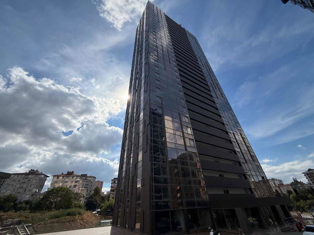 SAHRAYICEDİD ALTOWER RESİDENCE'DA ARAKAT BOŞ SATILIK 1+1 DAİRE