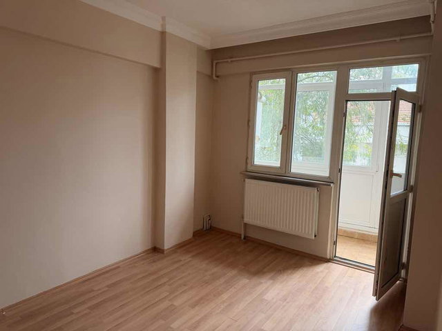 VALİKONAGI CAD 100M MESAFEDE 3+1 FERAH DAİRE