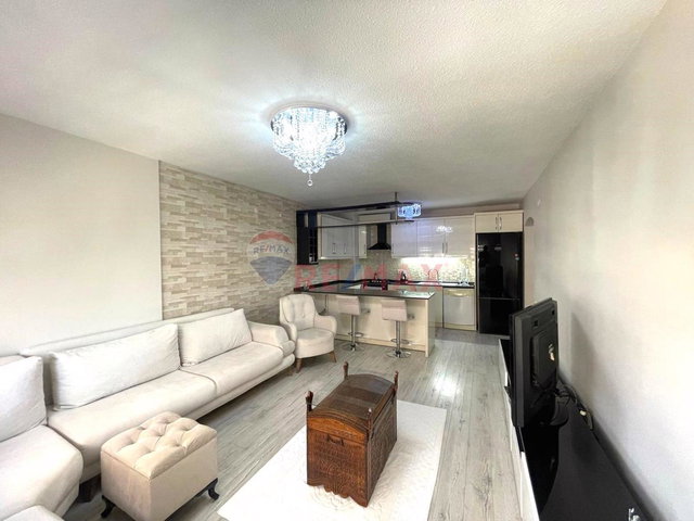 KARŞIYAKA MAVİŞEHİR PAMUKKALE SİTESİ MODERN EŞYALI KİRALIK GENİŞ 1+1 DAİRE