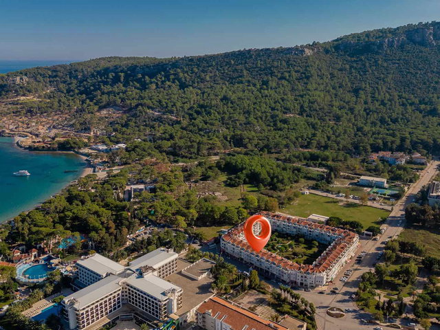 KEMER KERVANSARAY SİTESİNDE SATILIK 4+1 DUBLEKS
