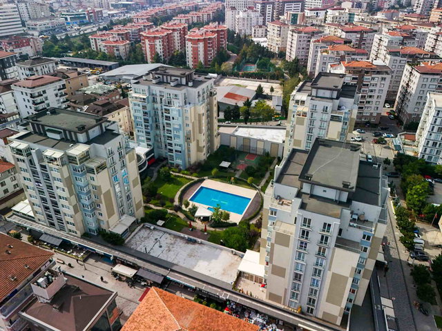 ÇEKMEKÖY TAŞDELEN IVORY SİTESİ KONFORLU VE FERAH 1+1