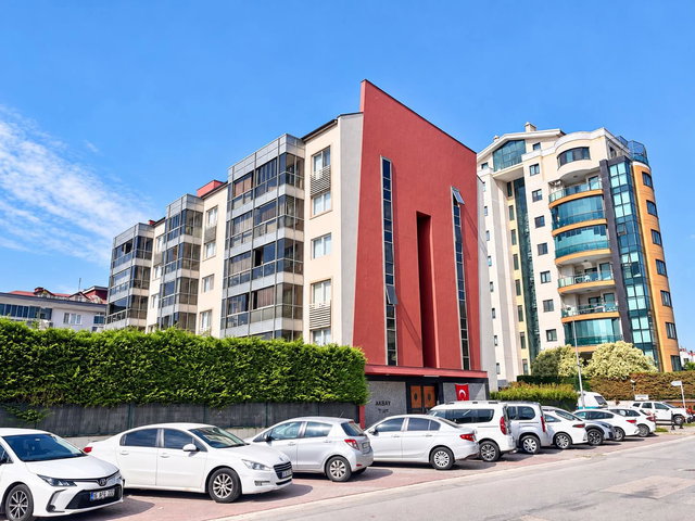 REMAX ADVANTAGE'DEN 29 EKİM ARKAT KUNUTLARINDA KİRALIK 1+1 DAİRE