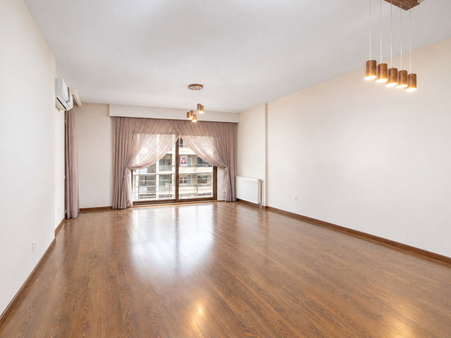 REMAX ADVANTAGE'DEN 29 EKİM KUMOVA KUZEYDE 3+1 KİRALIK DAİRE