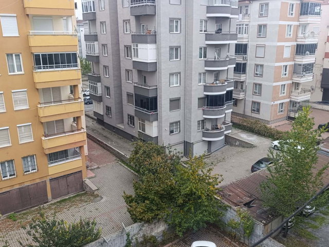 NATO CADDESİNDE MERKEZİ SİSTEM KİRALIK DAİRE