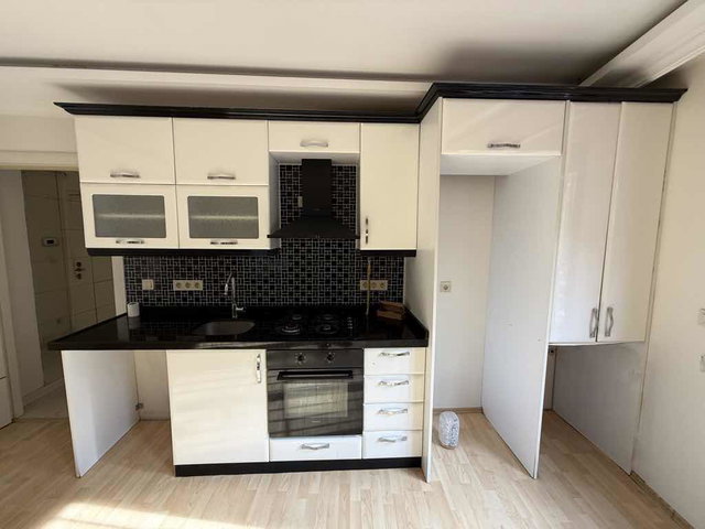 ŞİŞLİ’DE LÜKS RESİDENCE KİRALIK 1+1 DAİRE