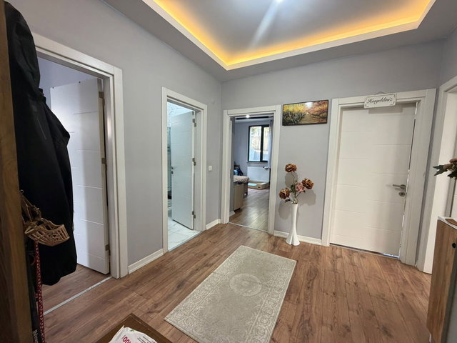 TAŞOLUK BUTİK SİTEDE METROYA YÜRÜME MESAFESİ 2+1 SATILIK DAİRE