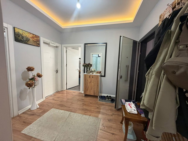 TAŞOLUK BUTİK SİTEDE METROYA YÜRÜME MESAFESİ 2+1 SATILIK DAİRE