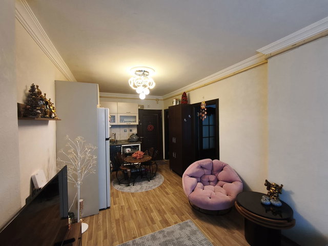 REMAX TOROS'TAN MEZİTLİ'DE DENİZE SIFIR MUHTEŞEM KONUMDA 1+1