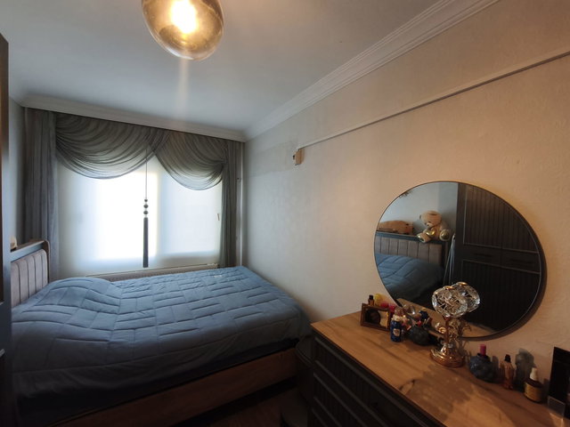 REMAX TOROS'TAN MEZİTLİ'DE DENİZE SIFIR MUHTEŞEM KONUMDA 1+1