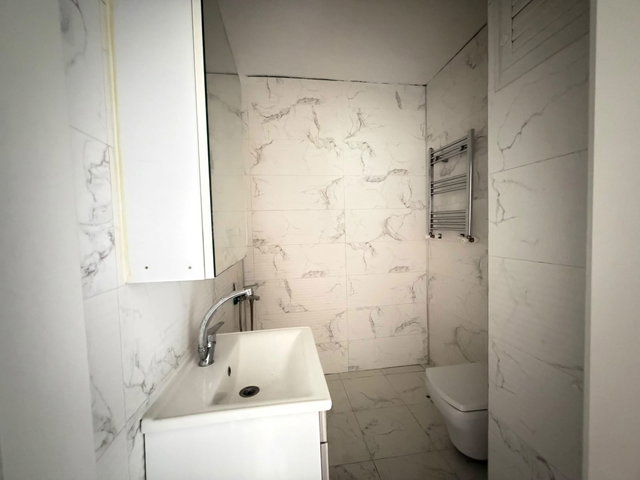 TAŞOLUK BUTİK SİTEDE METROYA YÜRÜME MESAFESİ 2+1 DUBLEKS SATILIK