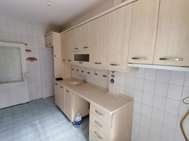 PENDİK YENİŞEHİRDE SİTE İÇERİSİNDE ÇİFT BALKONLU KİRALIK 3+1 GENİŞ DAİRE