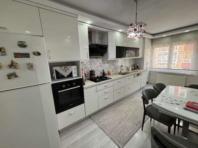 ETİMESGUT’TA 170 M² BRÜT 4+1 | 2. KAT | 2 BANYO 3 WC | BALKONLU GENİŞ DAİRE