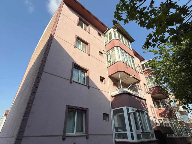 ŞEHRİN EN MERKEZİ NOKTASINDA 3+1 DAİRE!!