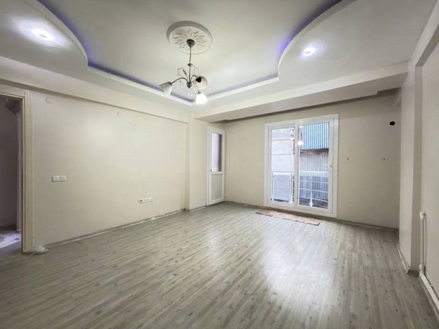 BUCA’DA ULAŞIMI KOLAY 2+1 KİRALIK DAİRE