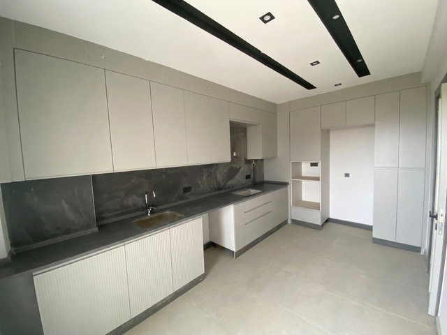 REMAX MODEL DEN ŞEHİR HASTANESİNE YAKIN 3+1 SIFIR SATILIK DAİRE