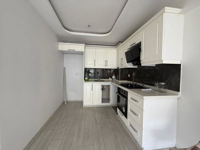 218 KARŞIYAKA ANADOLU CADDESİ ÜZERİNDE 3+1 DUBLEX KİRALIK DAİRE