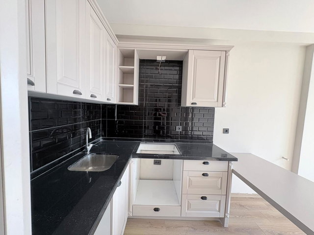 REMAX RİNA'DAN DENİZE YÜRÜME MESAFESİNDE 1+1 SIFIR DAİRE