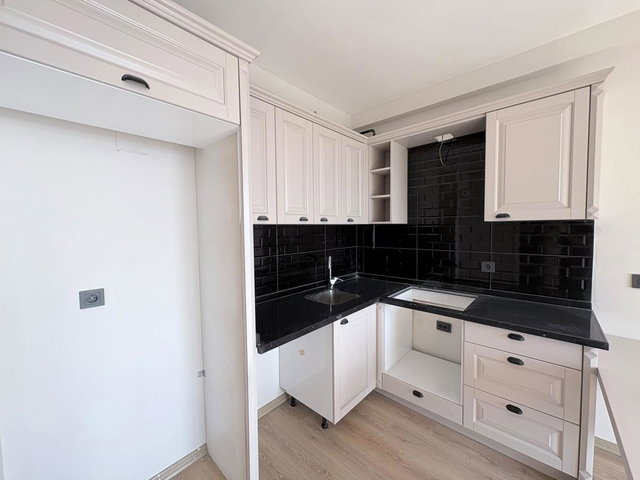 REMAX RİNA'DAN DENİZE YÜRÜME MESAFESİNDE 1+1 SIFIR DAİRE