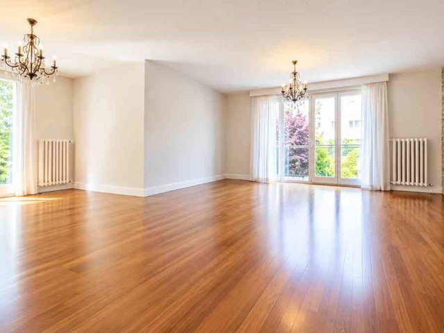 KADIKÖY KOZYATAĞI SİTE İÇİ GÜVENLİKLİ İSKANLI SATILIK DAİRE