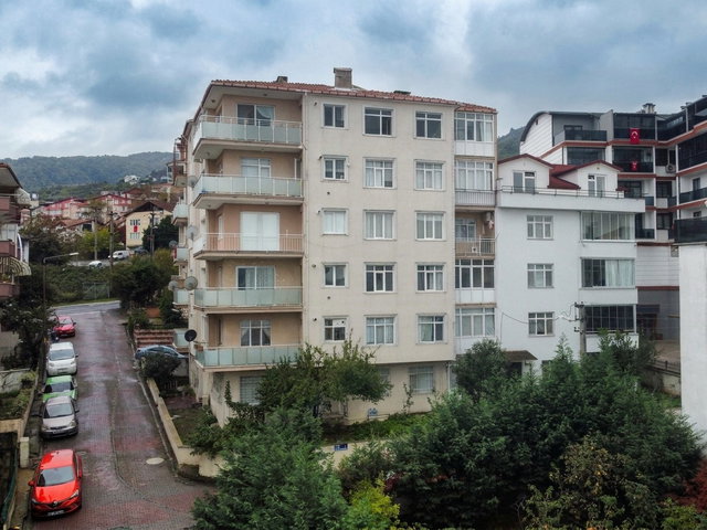 REMAXÇAKRA ÖMER ONAYCI/DEĞİRMENDEREDE FULL BAKIMLI 3+1 DÜZ DAİRE