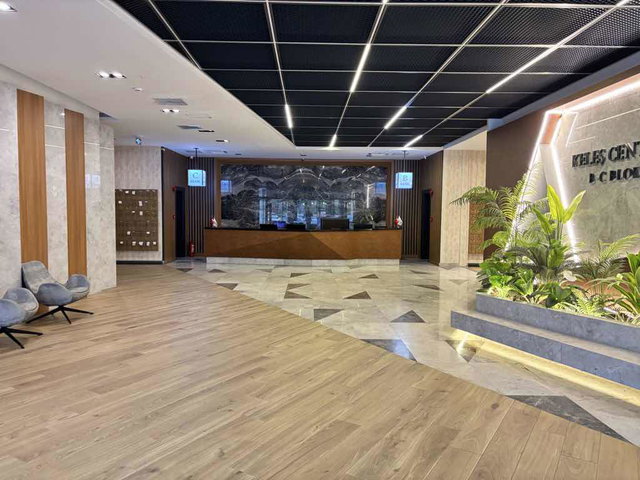 KÜÇÜKÇEKMECE KELEŞ CENTER’ DA ARA KAT BALKONLU SATILIK 2+1 DAİRE