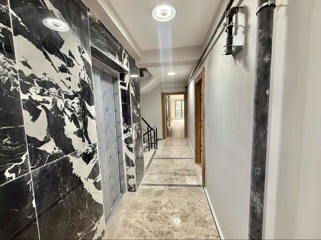 ŞİŞLİ MECİDİYEKÖY MERKEZDE SIFIR BİNADA SATILIK 2+1 DAİRE OTOPARKLI METRO:3 DK