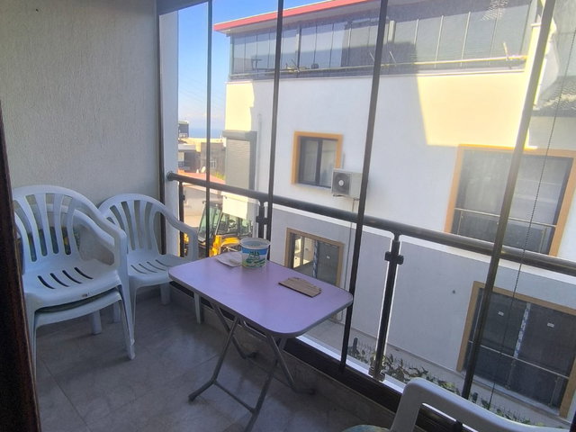 DİKİLİ İSMETPAŞA’DA EŞYALI 2+1 KİRALIK DAİRE