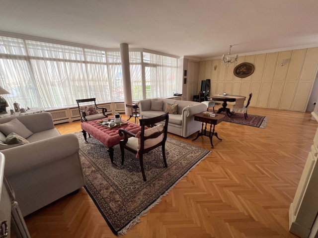ÇANKAYA ATATÜRK BULVARI ÜZERİ 200 M2 4+1 SATILIK DAİRE