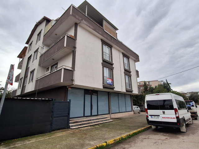 KARTEPE KÖSEKÖY’DE 2+1 SATILIK ARA KAT DAİRE
