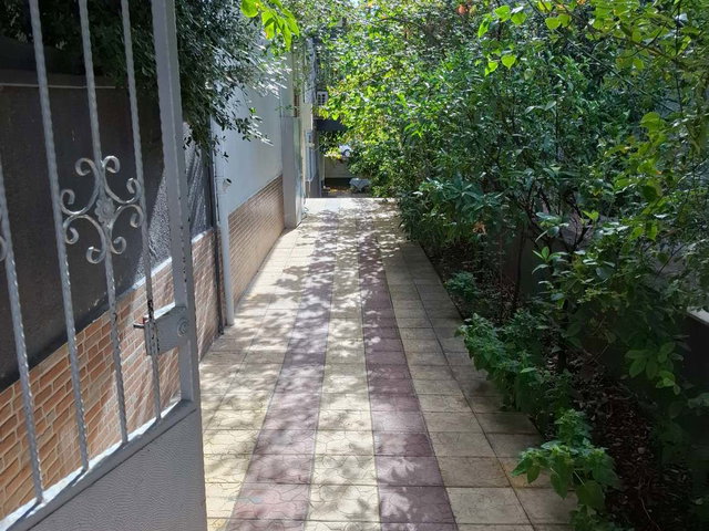 BUCA MENDERES MAHALLESİ’NDE MERKEZİ KONUMDA SATILIK 3+1 DAİRE