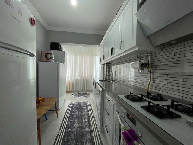 RE/MAX MAVİ'DEN GÖZDE BLOKLARINDA YENİLENMİŞ 3+1 DAİRE