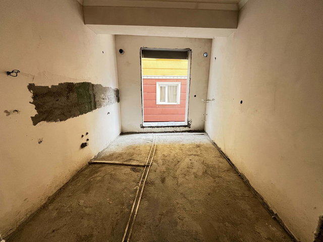 PENDİK AYDINLI YOLU CADDESİNDE SATILIK EBEVEYN BANYOLU 3+1 DAİRE