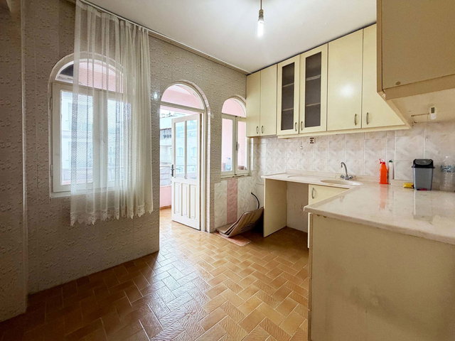 MARMARİS KEMERALTI MAHALLESİNDE SATILIK 2+1 DAİRE.