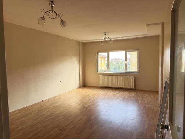 REMAX MAVİ DEN AYÇİÇEK VADİSİ 3+1 ARAKAT DAİRE