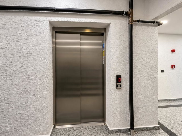 KAVAKLI'DA BAHÇE KATI, KAPALI OTOPARKLI KİRALIK 1 + 1 DAİRE