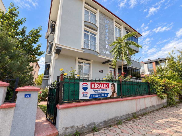 REMAX DEM'DEN ATATÜRK MAH. KİRALIK 3+1 DAİRE
