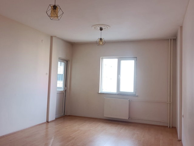 TINAZTEPE'DE İÇİ YAPILI BELEDİYE SPOR TESİSİ ARKASI ORGANİZE YAKINI MERKEZİ SİSTEM DAİRE